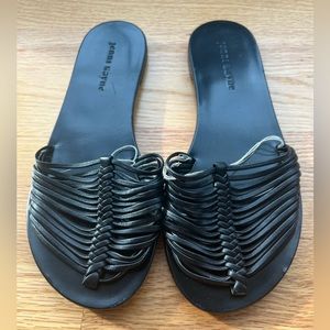 Jenni Kanye leather slides size 38
